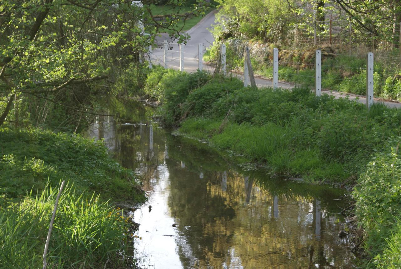 Le Gite De L Ourthe Ortheuville Eksteriør billede